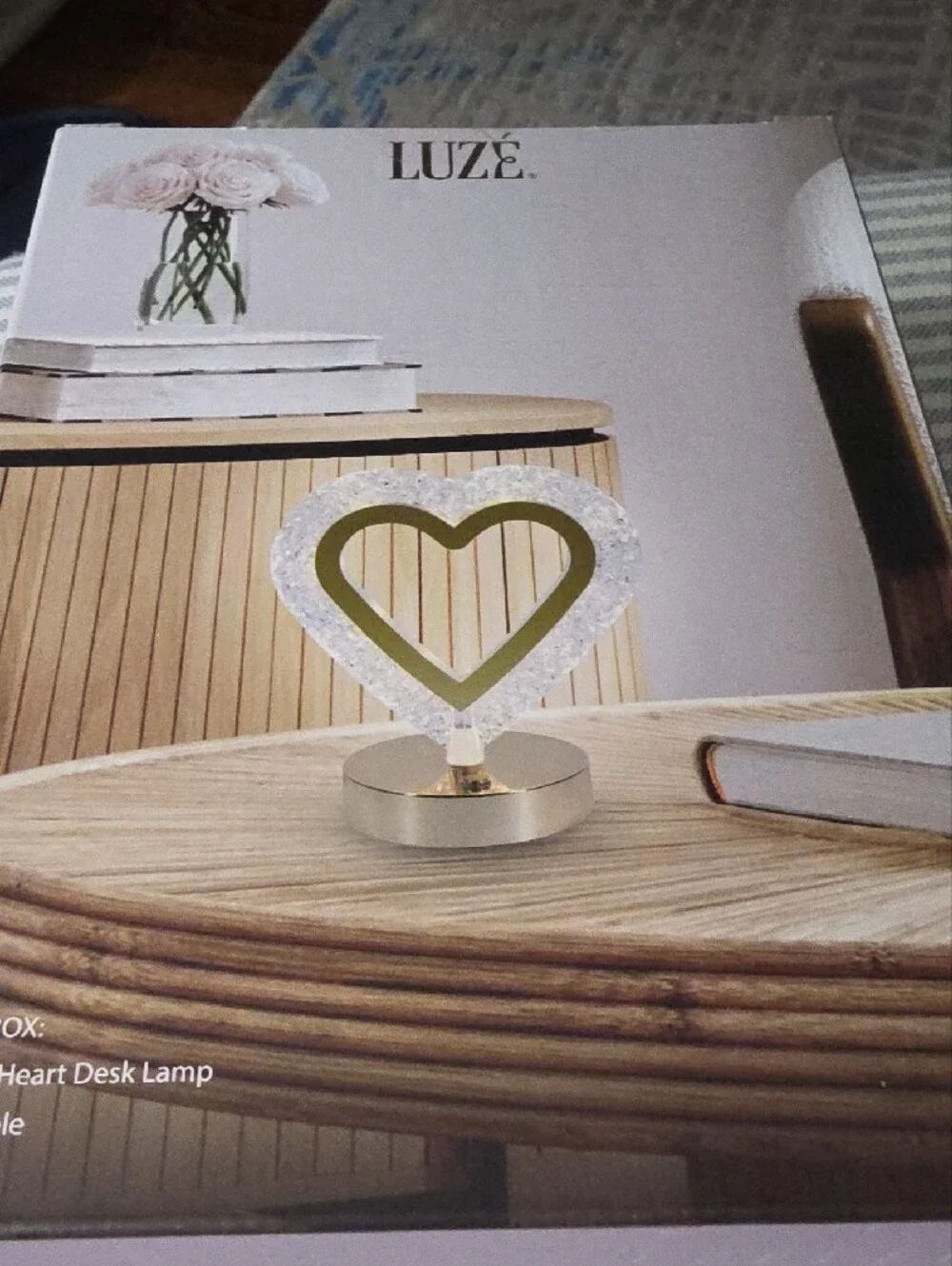 Lumilove Crystal Heart Desk Lamp - Gold Accent